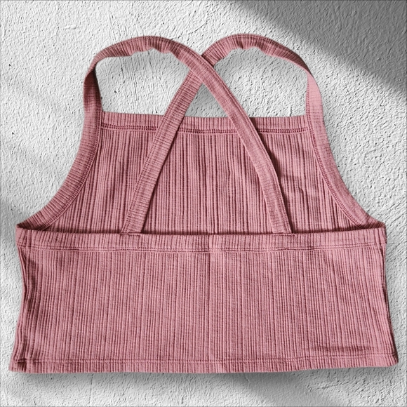 4 American Eagle Crop Tops Size Large - Picture 3 of 7